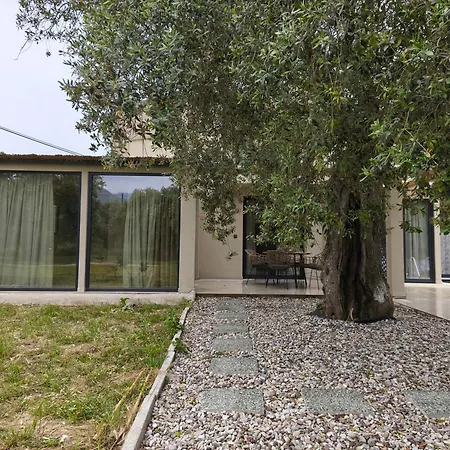 بيت للعطل Elaida