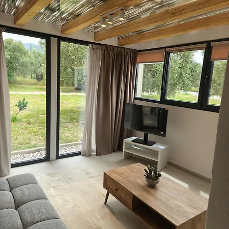 Elaida Tatil Evi Prínos